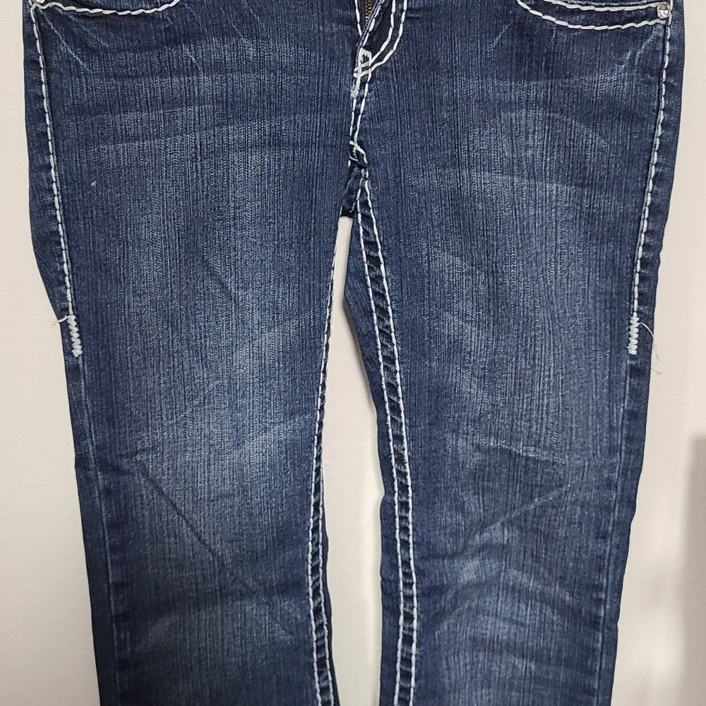 Blue Jean - Picture 4 of 4